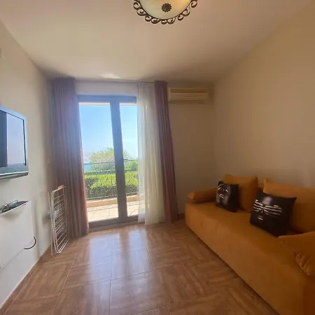 Royal Bay 6 Sea View *