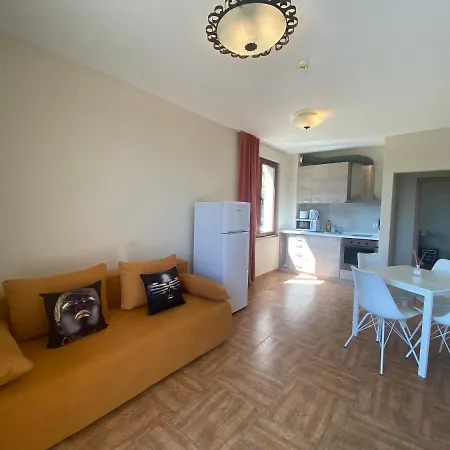 Royal Bay 6 Sea View Apartment