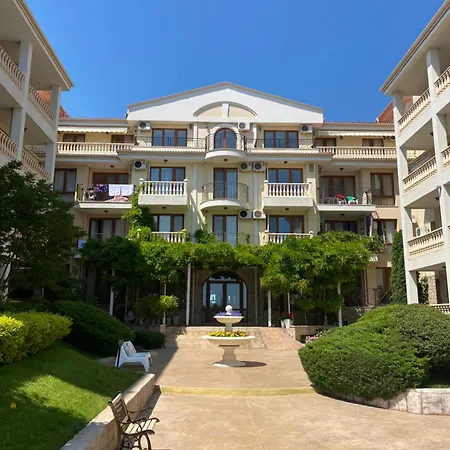 Apartment Royal Bay 6 Sea View Sveti Vlas