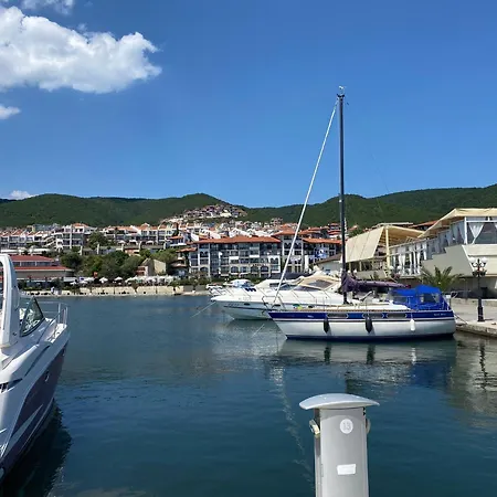 Royal Bay 6 Sea View Apartment *