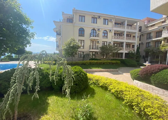 Royal Bay 6 Sea View Свети Влас