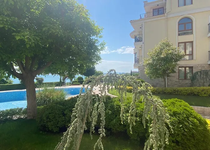 Royal Bay 6 Sea View *