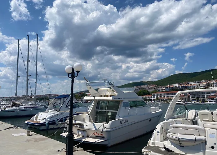 Royal Bay 6 Sea View Свети Влас