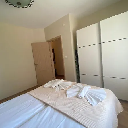 Royal Bay 6 Sea View