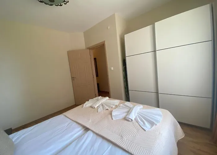 Royal Bay 6 Sea View