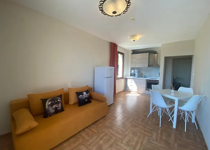 Royal Bay 6 Sea View Apartament