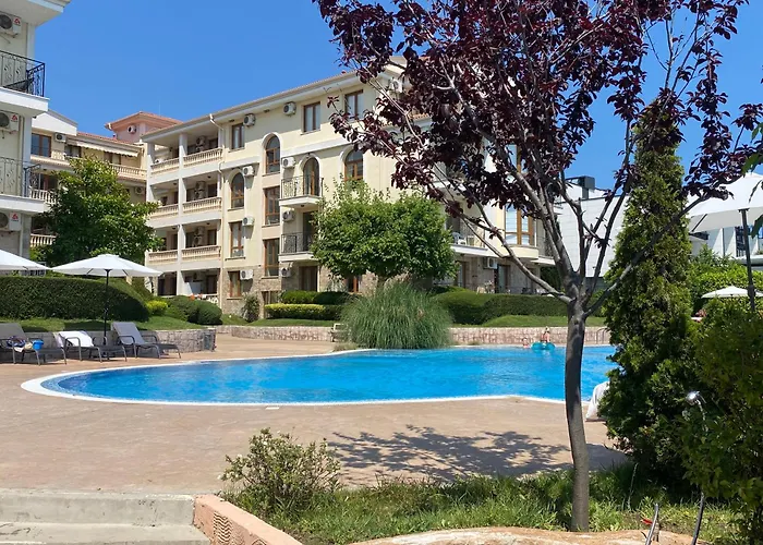 Royal Bay 6 Sea View * Sveti Vlas